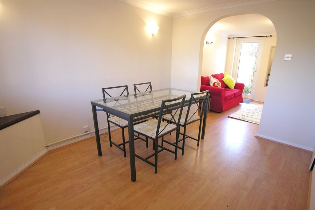 Property photo 3 of 12 Picture No. 05