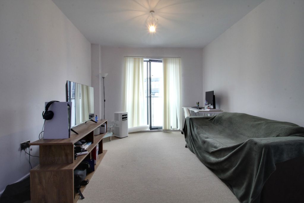 Property photo 2 of 10 Img_3589-Img_3591