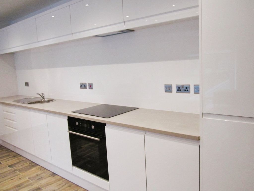 Property photo 2 of 4 Picture No. 07