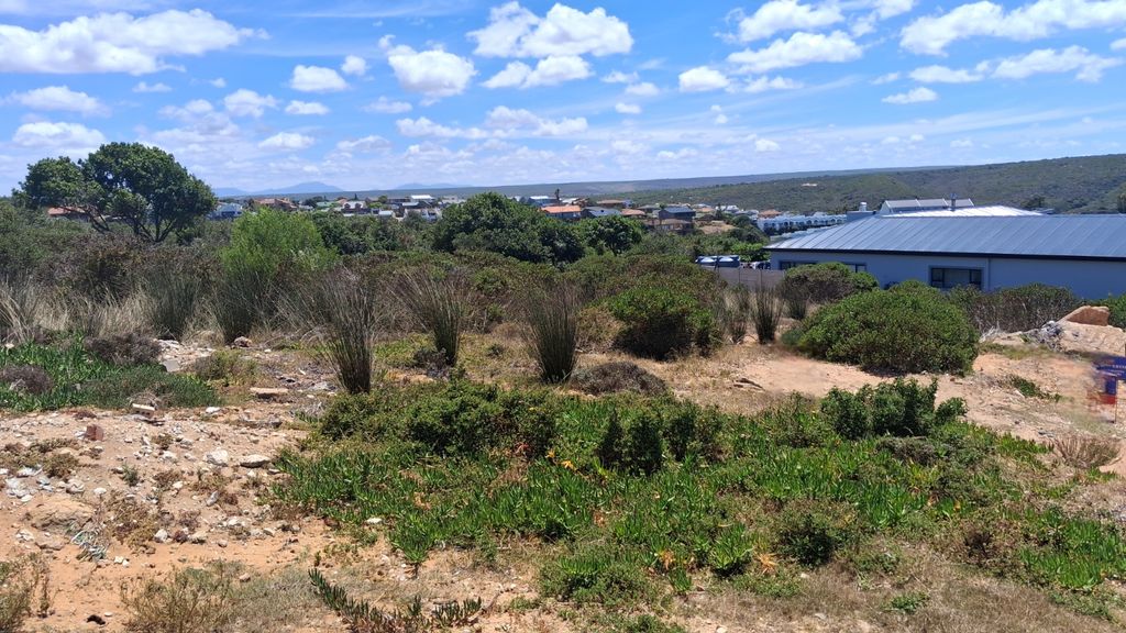 Property photo 2 of 8