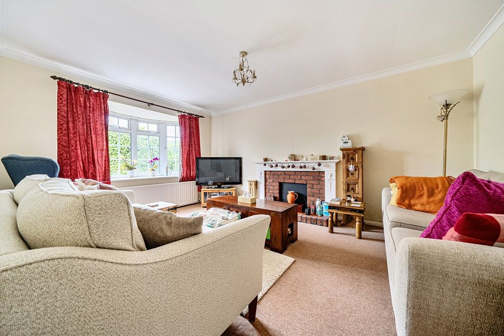 Property photo 2 of 13