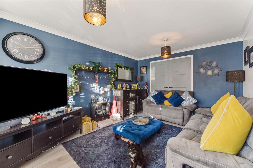 Property photo 3 of 24 Ph17_6326370.Jpg