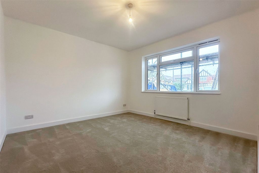 Property photo 3 of 10 Picture No. 03
