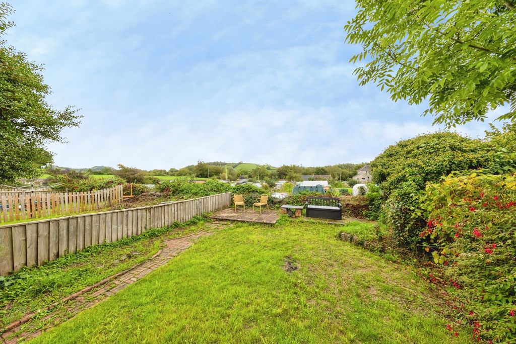 Property photo 2 of 19 Pbox-Img.Jpg