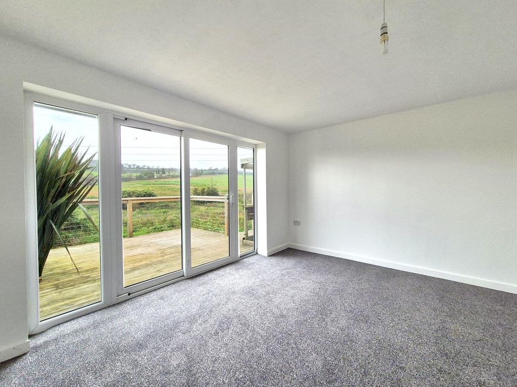 Property photo 2 of 24 20251008_151015.Jpg