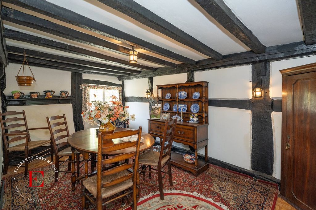 Property photo 2 of 22