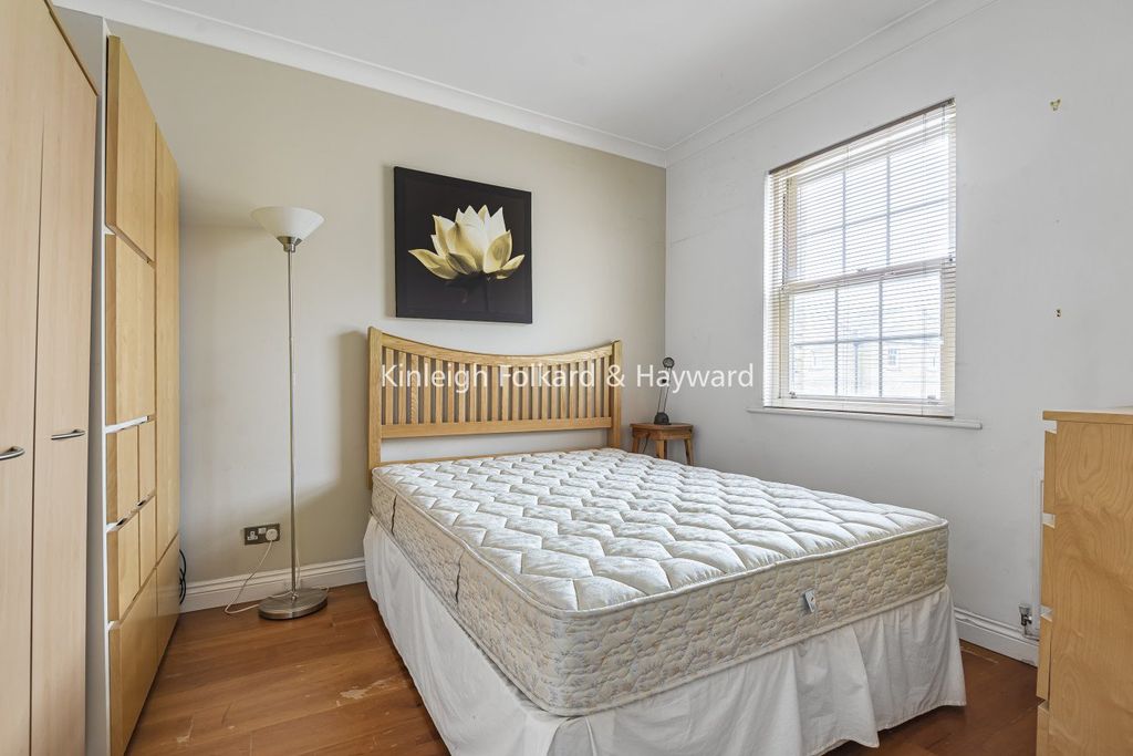 Property photo 3 of 8 Picture No. 02