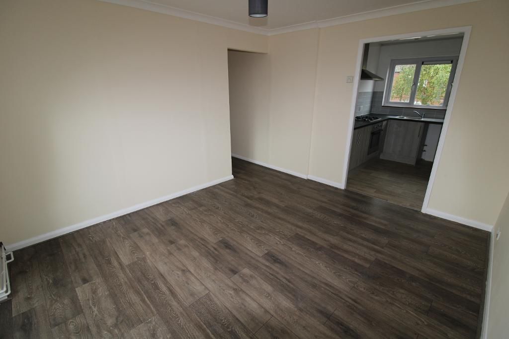Property photo 2 of 12 Lounge