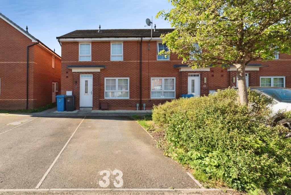 Property photo 1 of 11