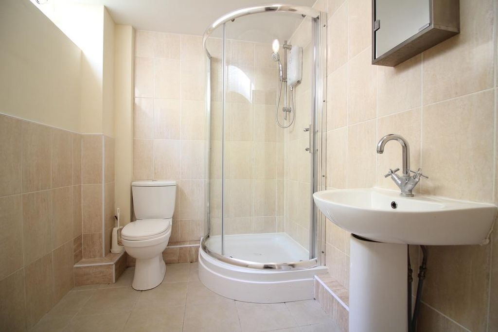 Property photo 2 of 3 12B8729C-26A6-461B-A06B-3260E0Ffedf4_1_105_c.Jpeg