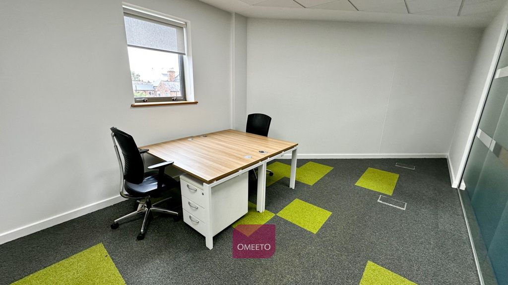 Property photo 1 of 12 Office 106 To Let