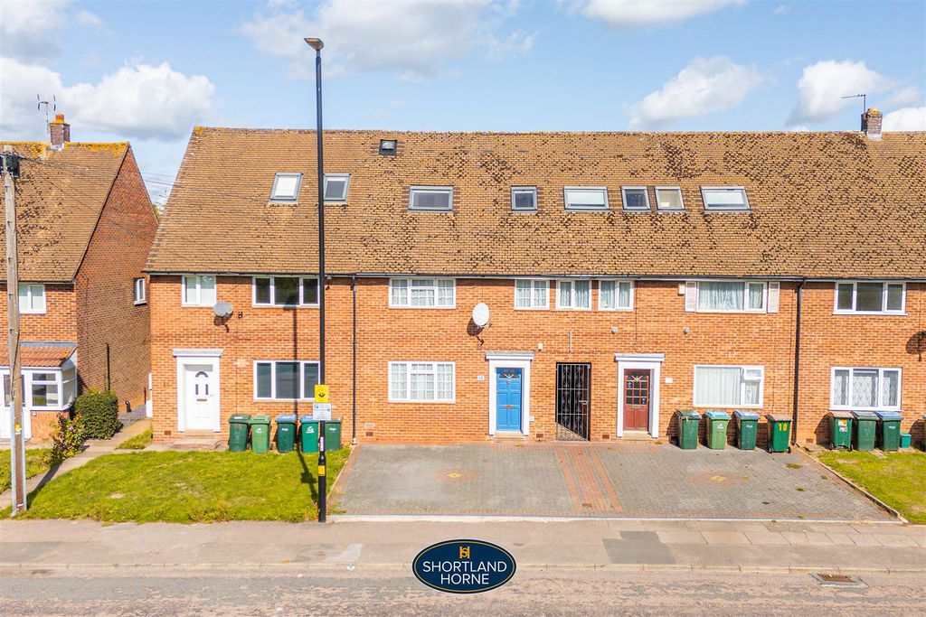 Property photo 1 of 25