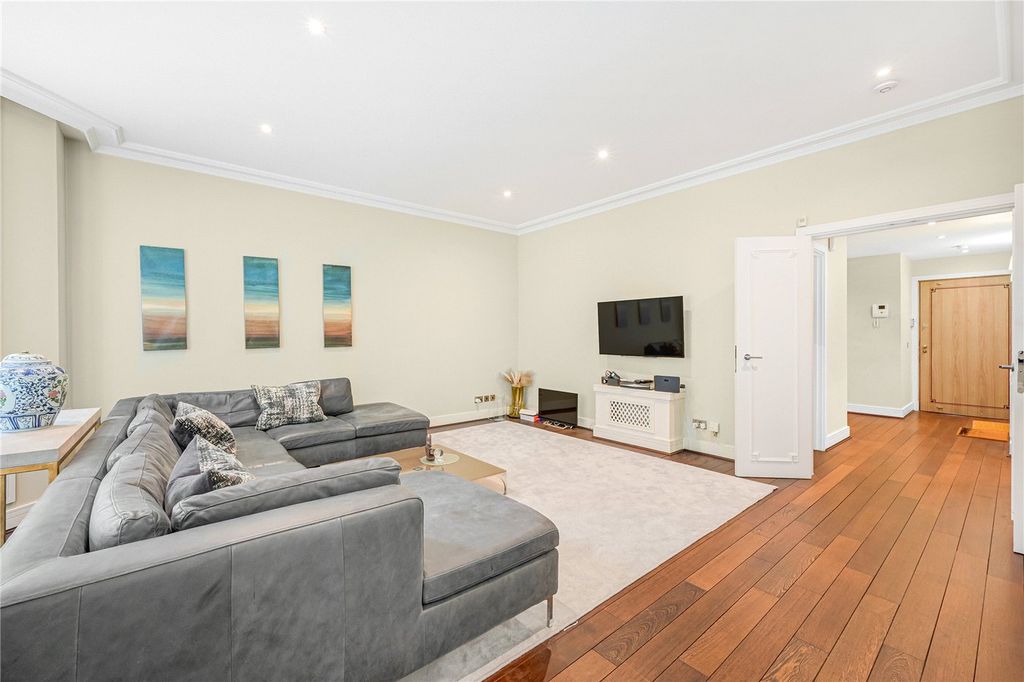 Property photo 3 of 14 Picture No. 14