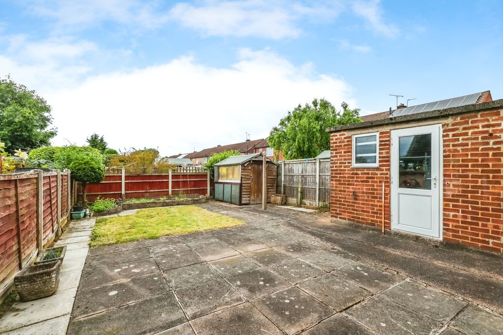 Property photo 3 of 15