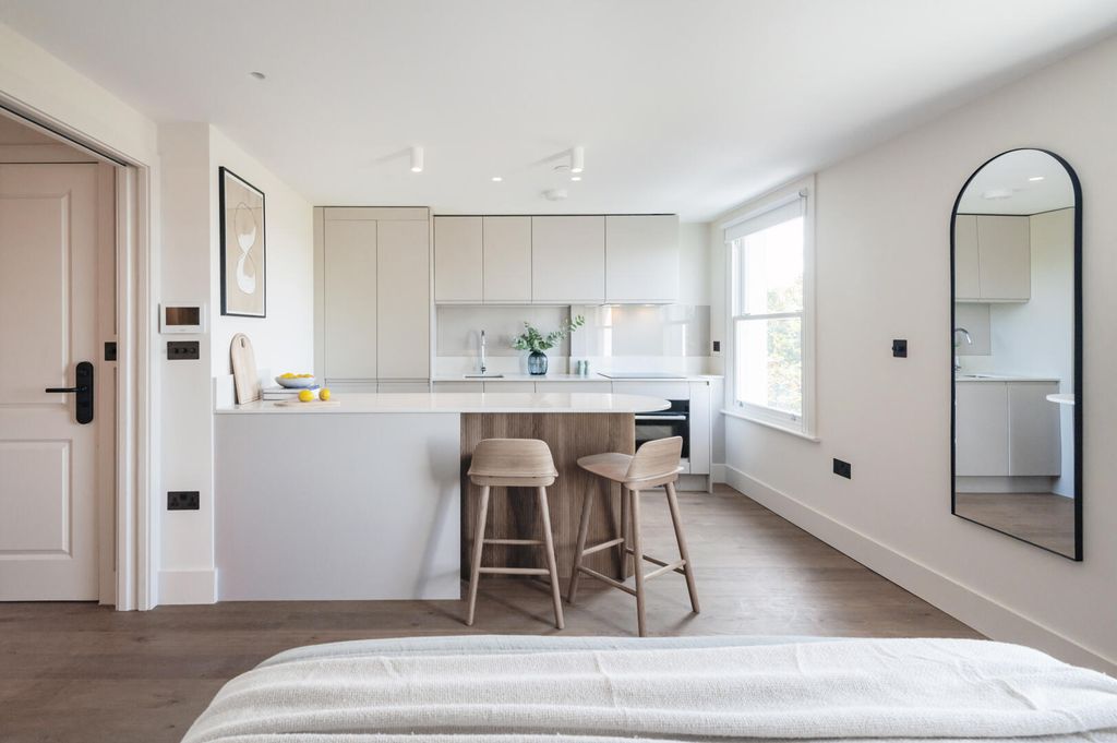 Property photo 2 of 14 Rog_9966.Jpg