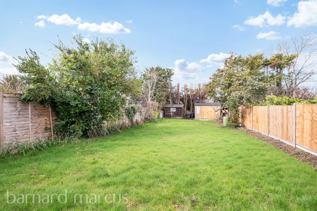 Property photo 3 of 8 Balcony