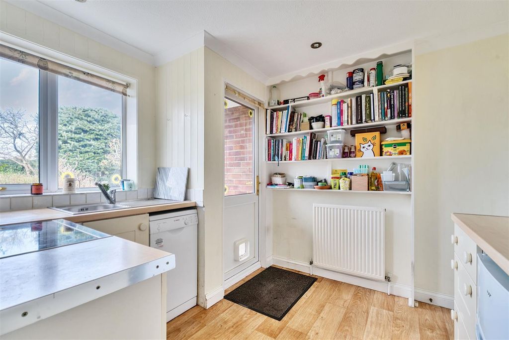 Property photo 3 of 18 1254340 (4).Jpg