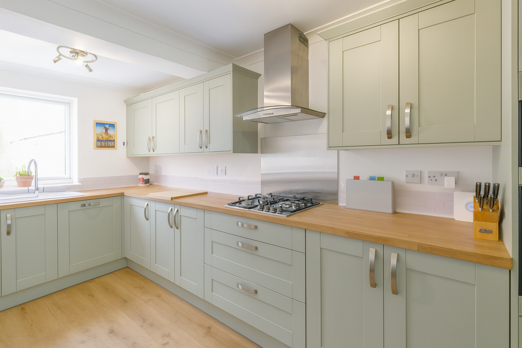 Property photo 3 of 21