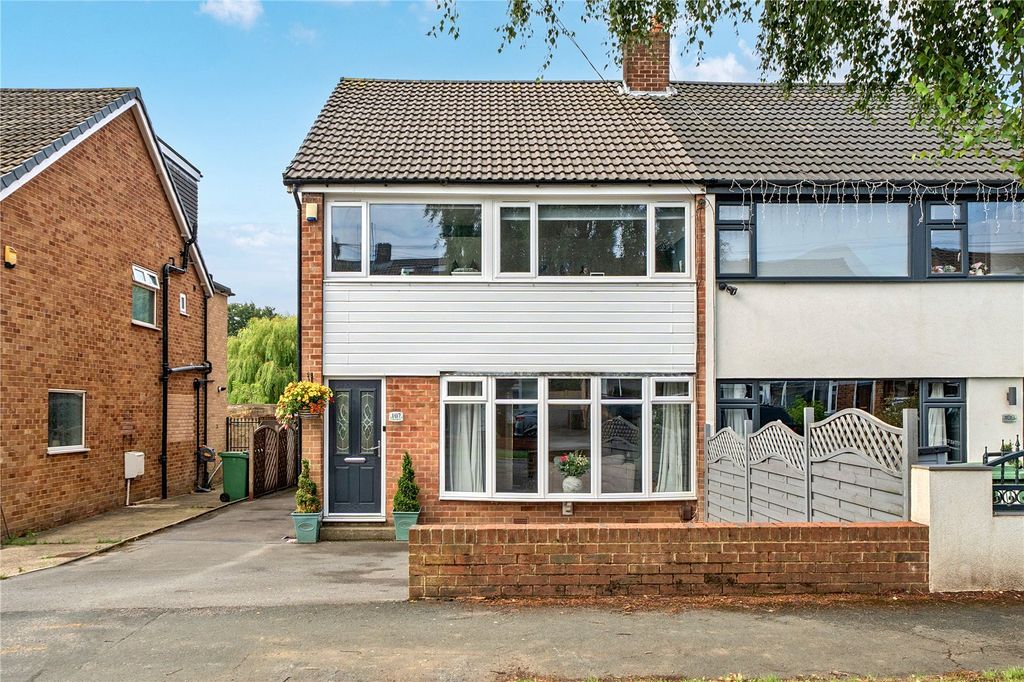 Property photo 1 of 33 Picture No. 31