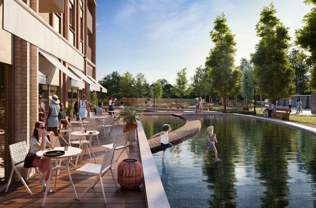 Property photo 3 of 7 Waterside_Cafe_With_Kids_Forward_1399x923.Jpg