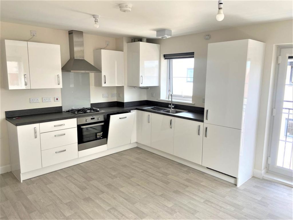 Property photo 2 of 7 Kitchen Only