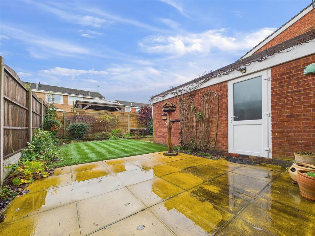 Property photo 2 of 10 Cam01407G0-Pr0042-Still009.Jpg