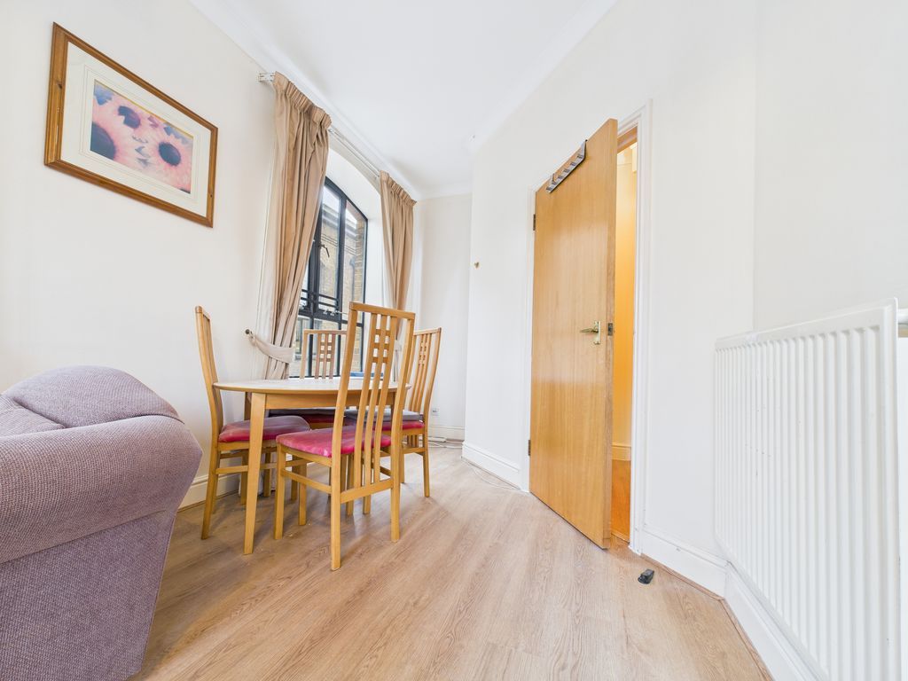 Property photo 3 of 13 Photo 17