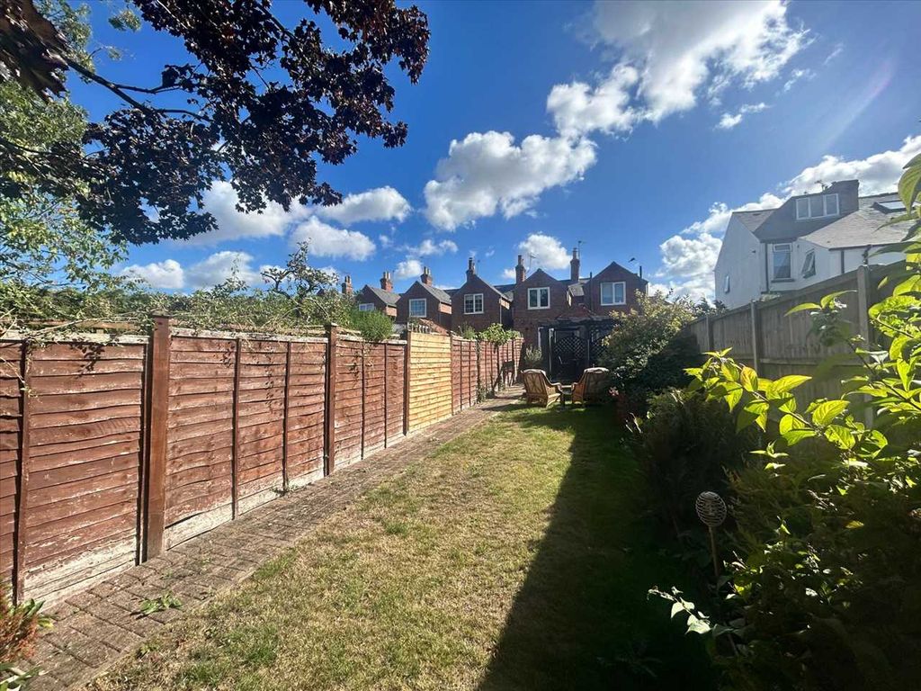 Property photo 2 of 16
