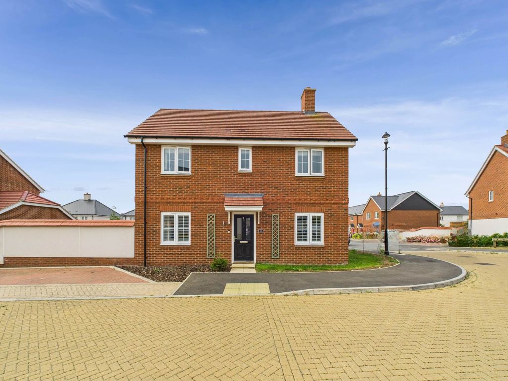 Property photo 2 of 14