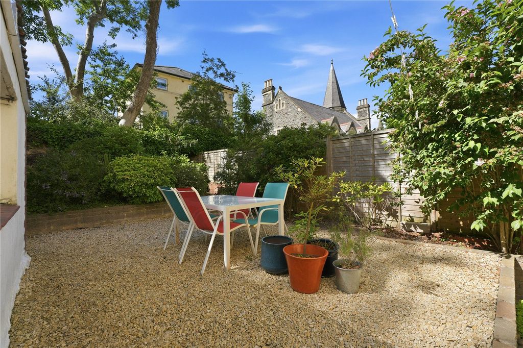 Property photo 3 of 13 Picture No. 07