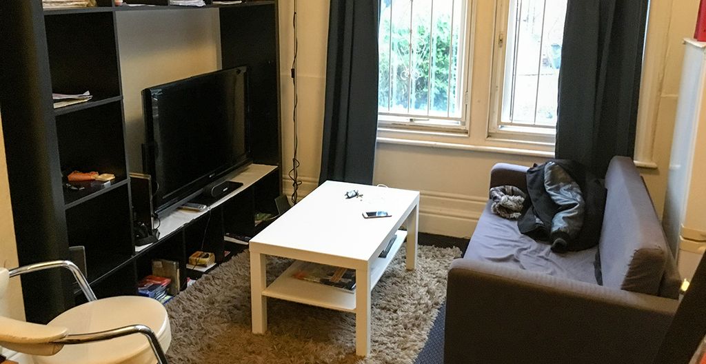 Property photo 2 of 3