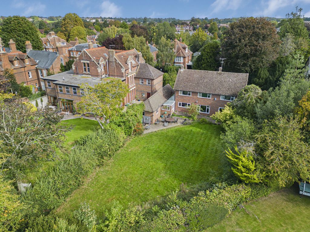 Property photo 1 of 26