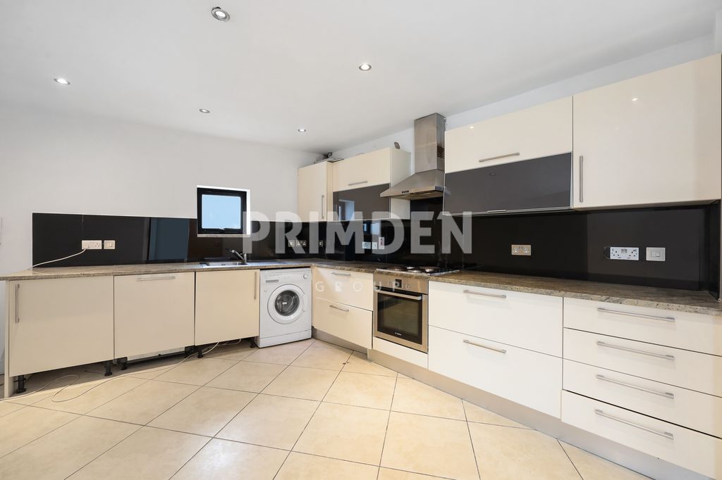 Property photo 1 of 17 Photo 1