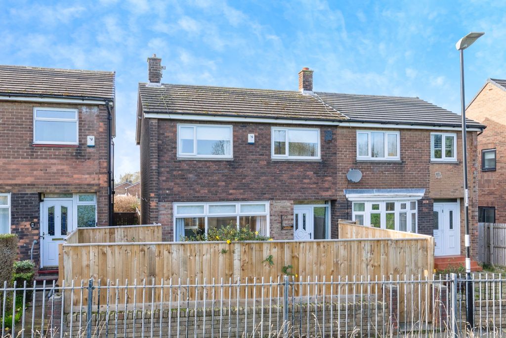 Property photo 2 of 15