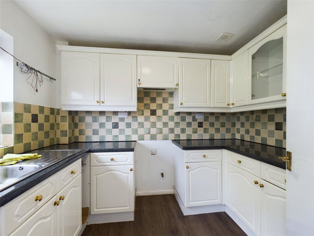 Property photo 3 of 6 Picture No. 01