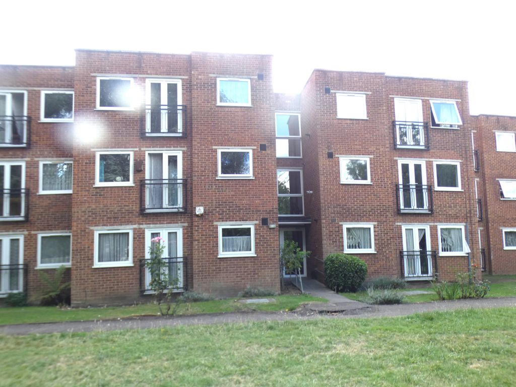 Property photo 2 of 14