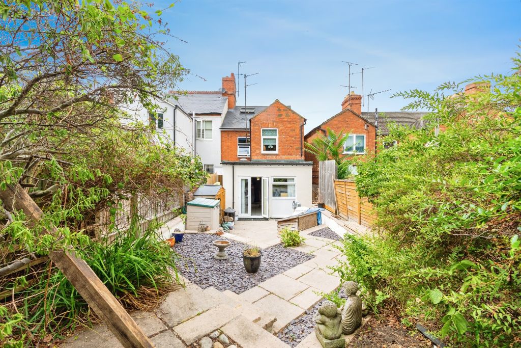 Property photo 2 of 17
