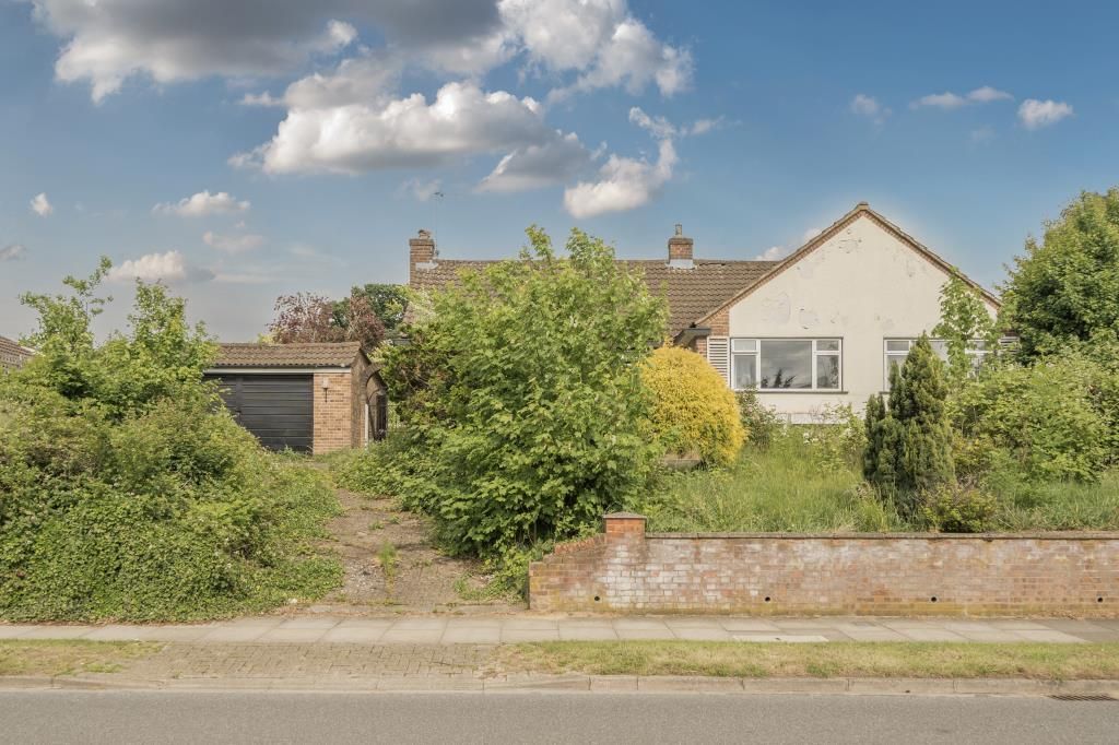 Property photo 3 of 19 External