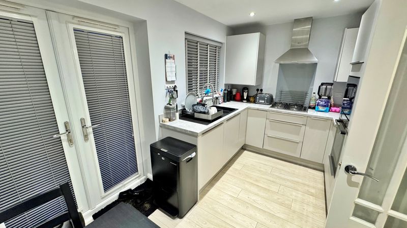 Property photo 2 of 14 Photo 2