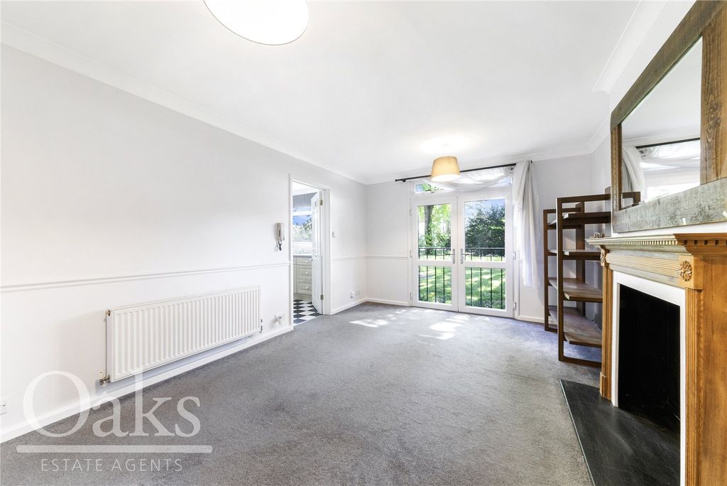Property photo 3 of 8 Picture No. 01