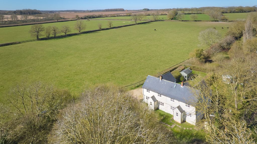 Property photo 2 of 18