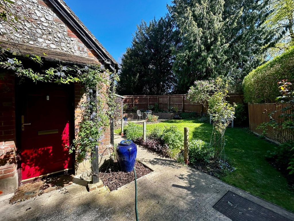 Property photo 1 of 16 Picture No. 41