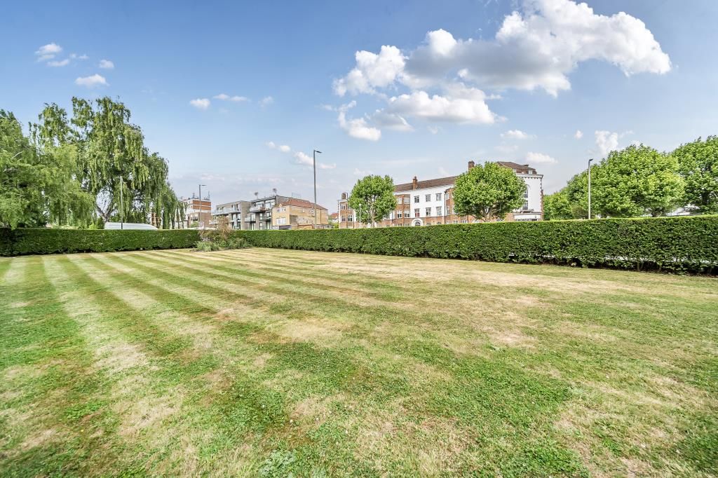 Property photo 2 of 21 External View