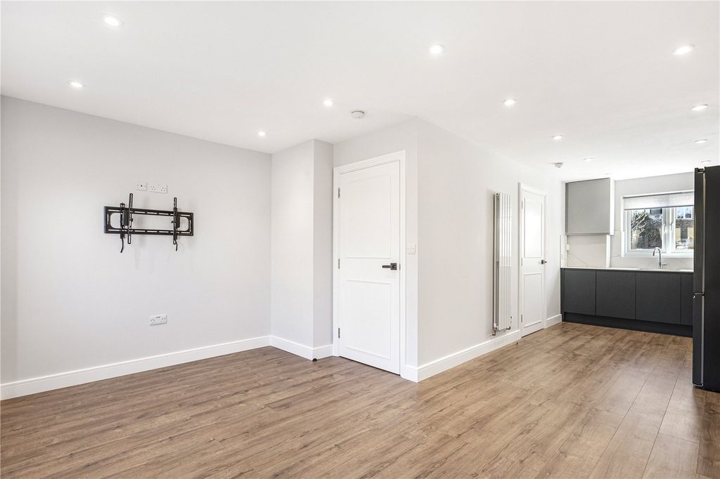 Property photo 3 of 32 Open Plan Living