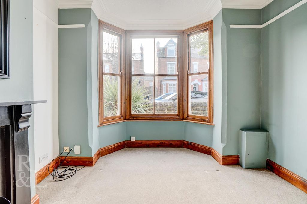 Property photo 3 of 19 Batched (11).Jpg