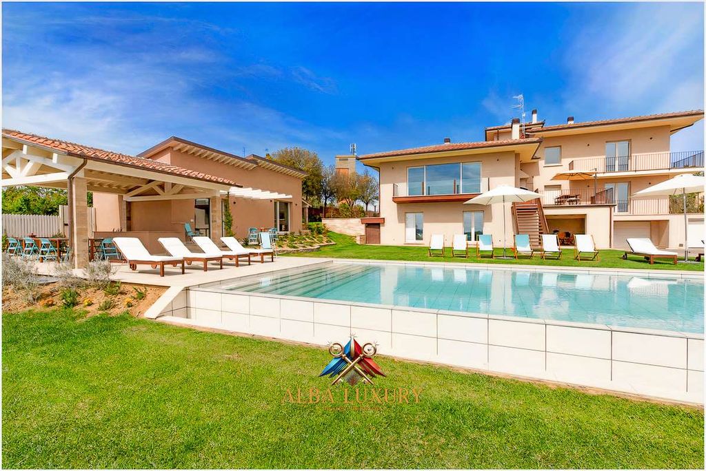 Property photo 1 of 30