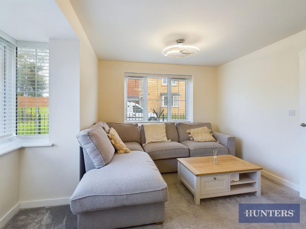 Property photo 2 of 20 Cam01999G0-Pr0305-Still008.Jpg