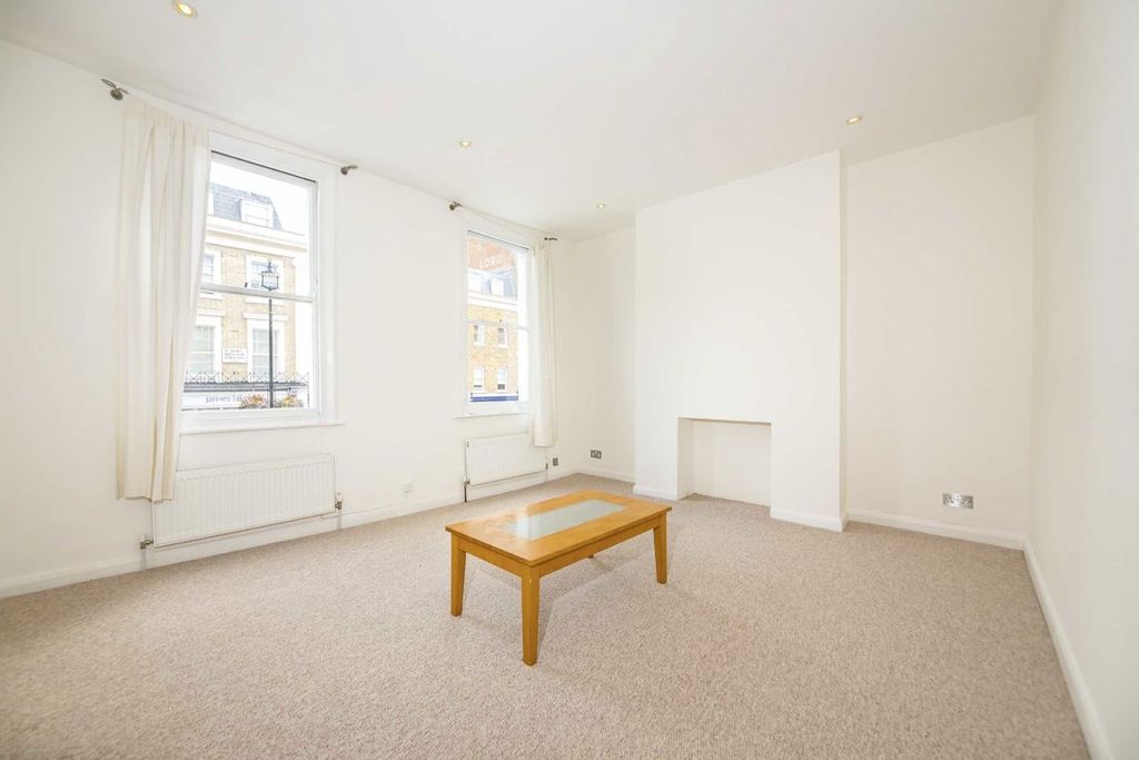 Property photo 2 of 6