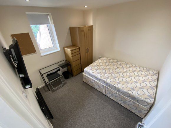 Property photo 3 of 3 8461319
