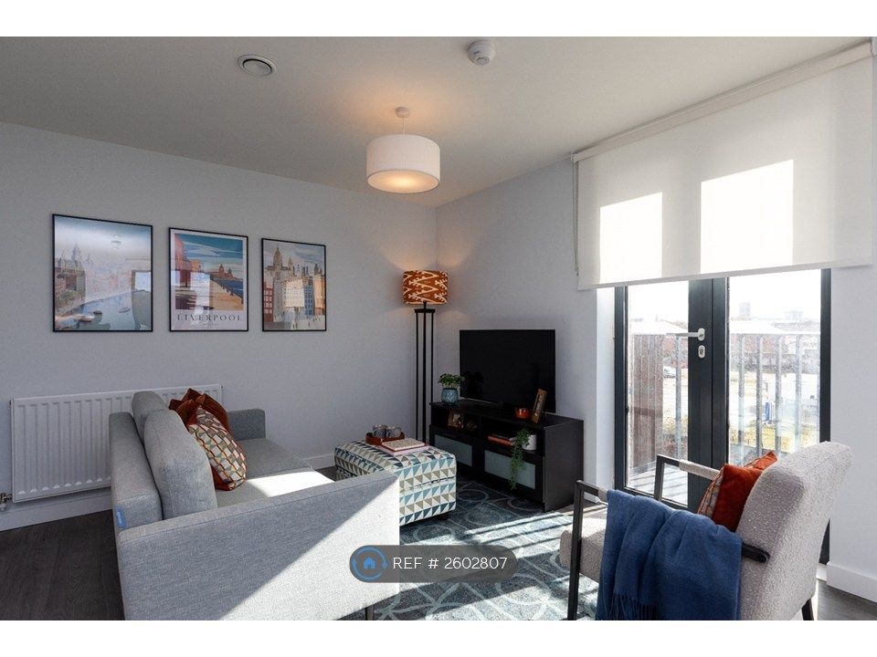 Property photo 3 of 11